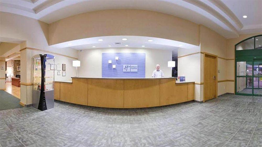 Express By Ihg 2*