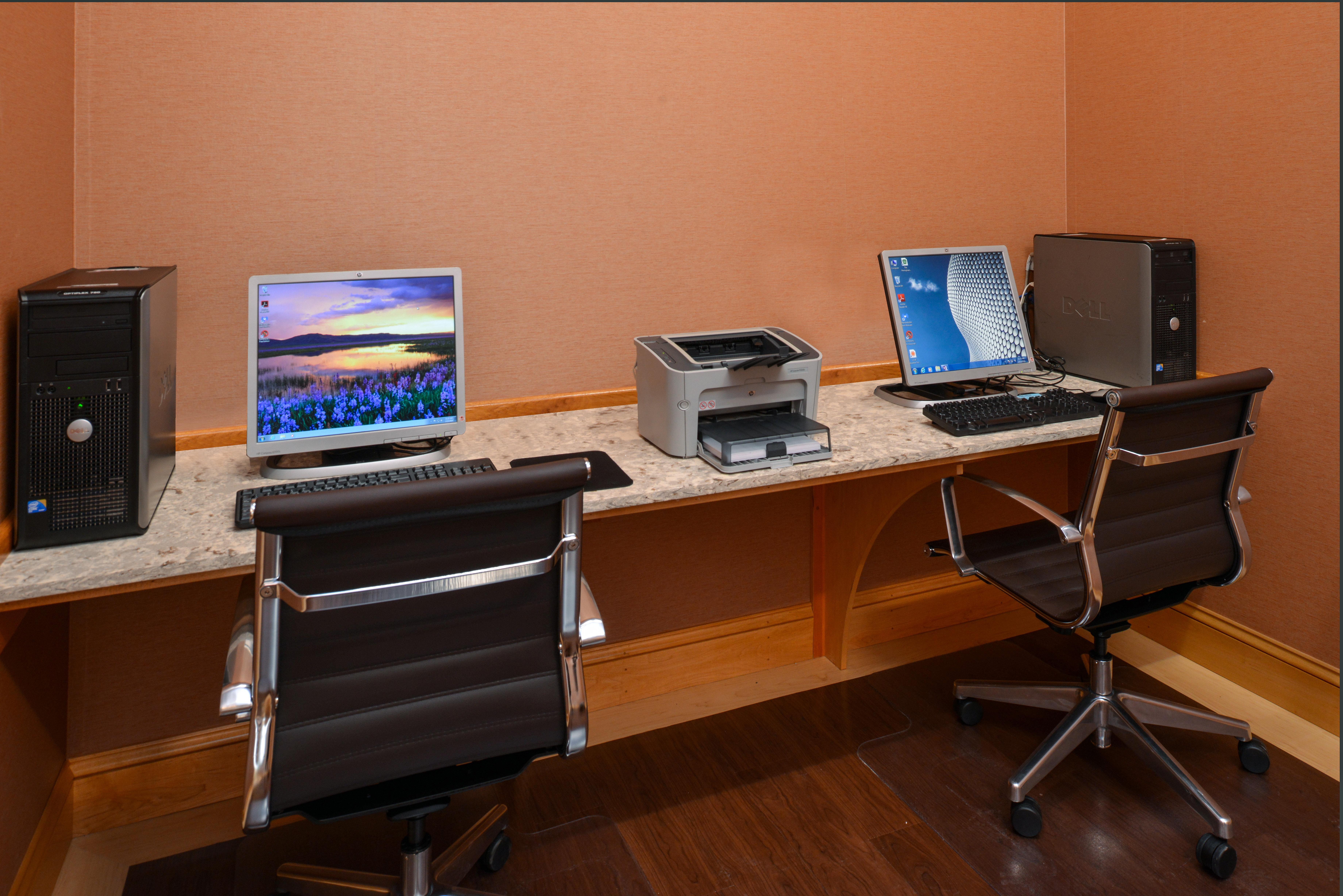 Express By Ihg 2* Breezewood